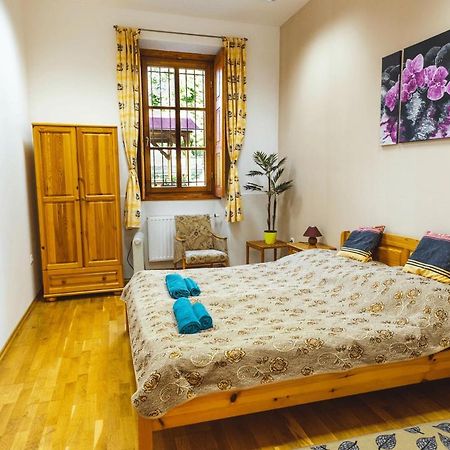 Tolnay Kuria Es Vendeghaz Hotel Nagygorbo Buitenkant foto
