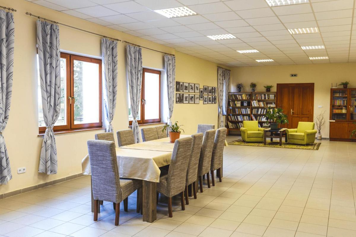 Tolnay Kuria Es Vendeghaz Hotel Nagygorbo Buitenkant foto