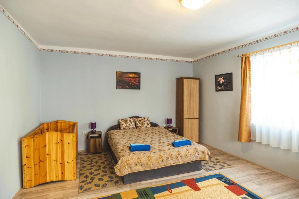Tolnay Kuria Es Vendeghaz Hotel Nagygorbo Buitenkant foto