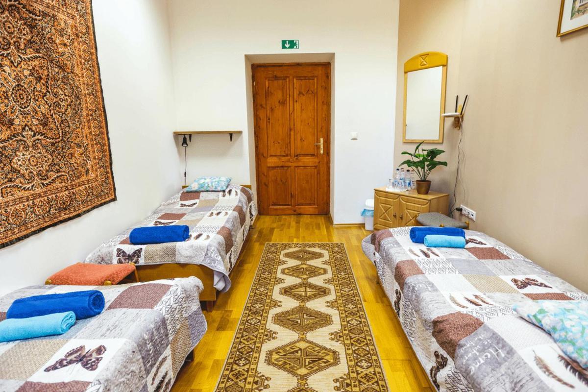 Tolnay Kuria Es Vendeghaz Hotel Nagygorbo Buitenkant foto